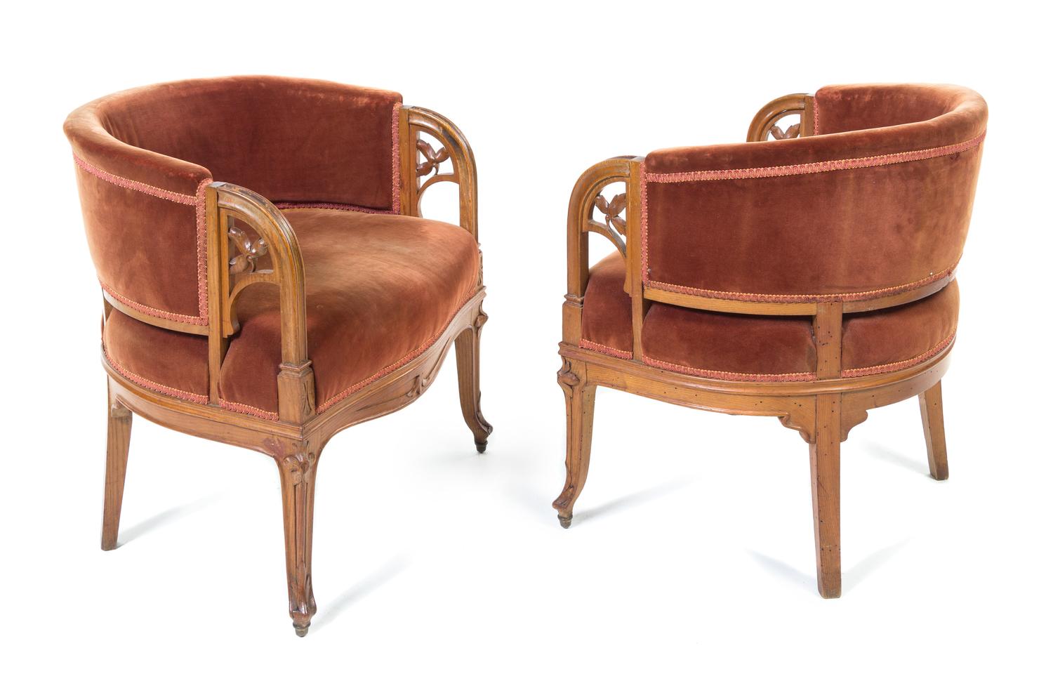 A Pair of Art Nouveau Club Chairs Height 26 x width 25 x depth 17 1/2 x seat height 17 inches — EARLY 20TH CENTURY