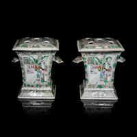 A Pair of Chinese Enameled Porcelain Bough Pots, Second Half 19th Century 清晚期 粉彩開光人物圖花插一對