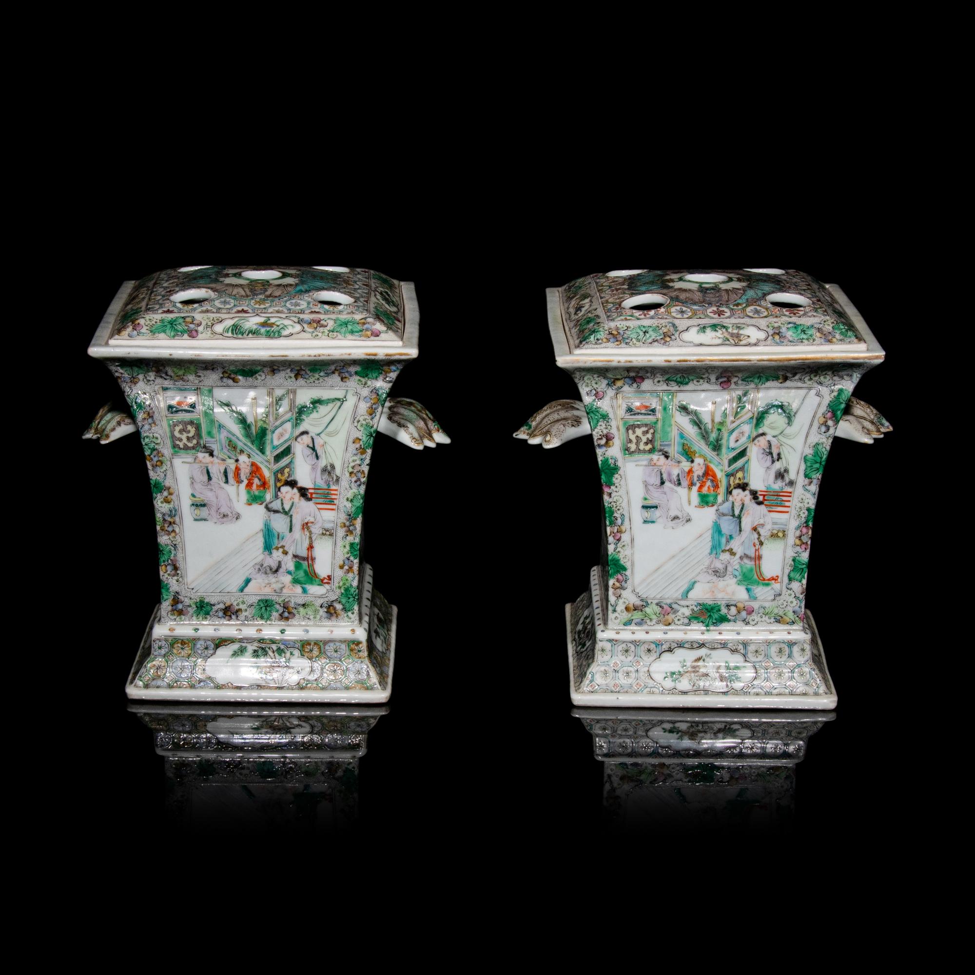A Pair of Chinese Enameled Porcelain Bough Pots, Second Half 19th Century 清晚期 粉彩開光人物圖花插一對