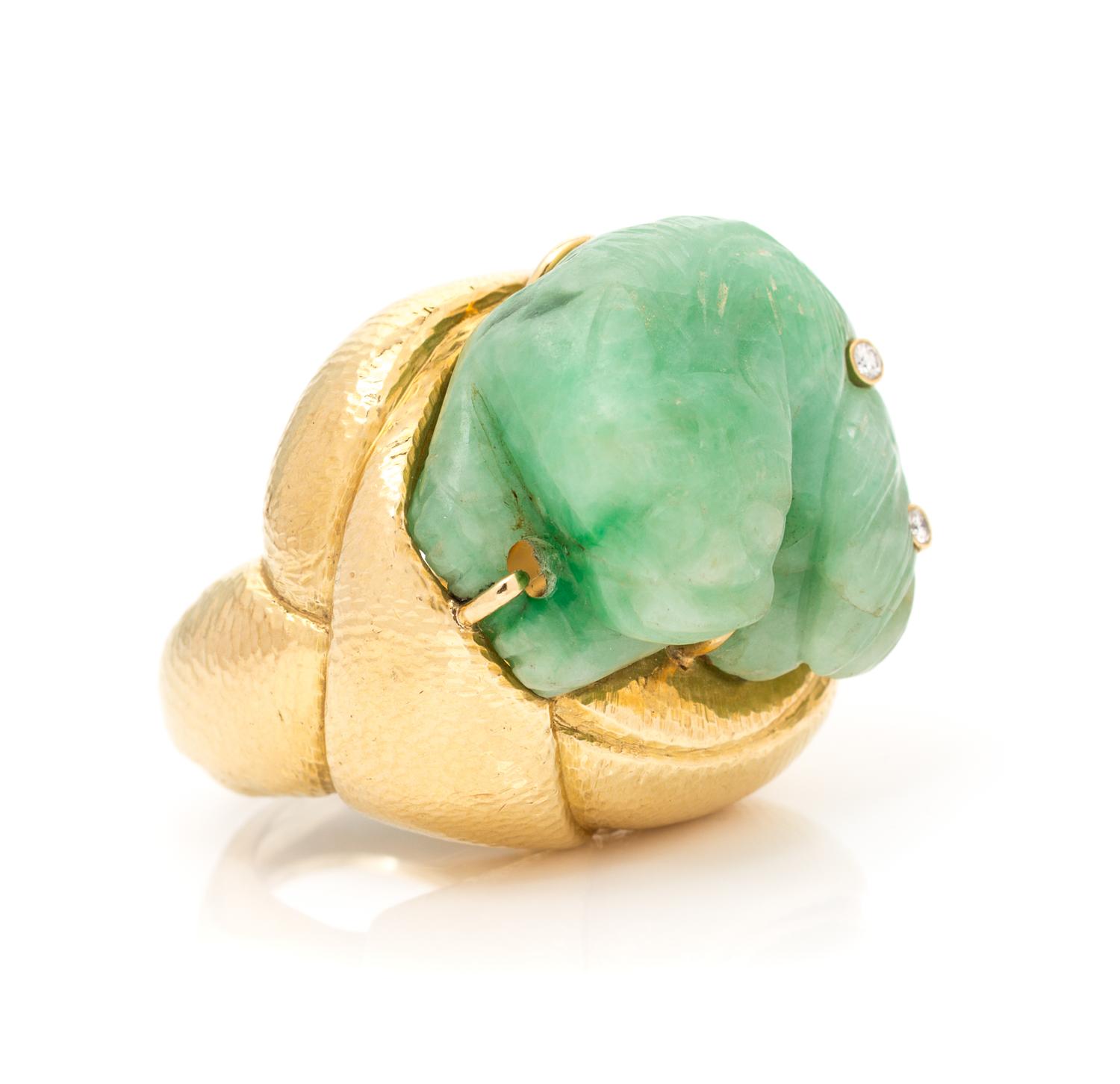 An 18 Karat Yellow Gold, Carved Jadeite Jade and Diamond Ring, David Webb, 22.50 dwts.