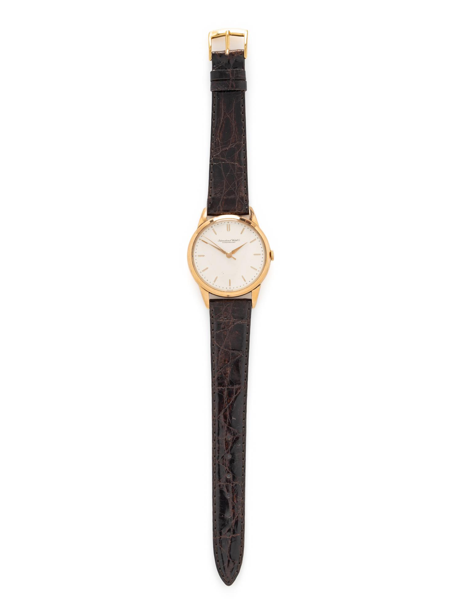 IWC, 18K YELLOW GOLD WATCH