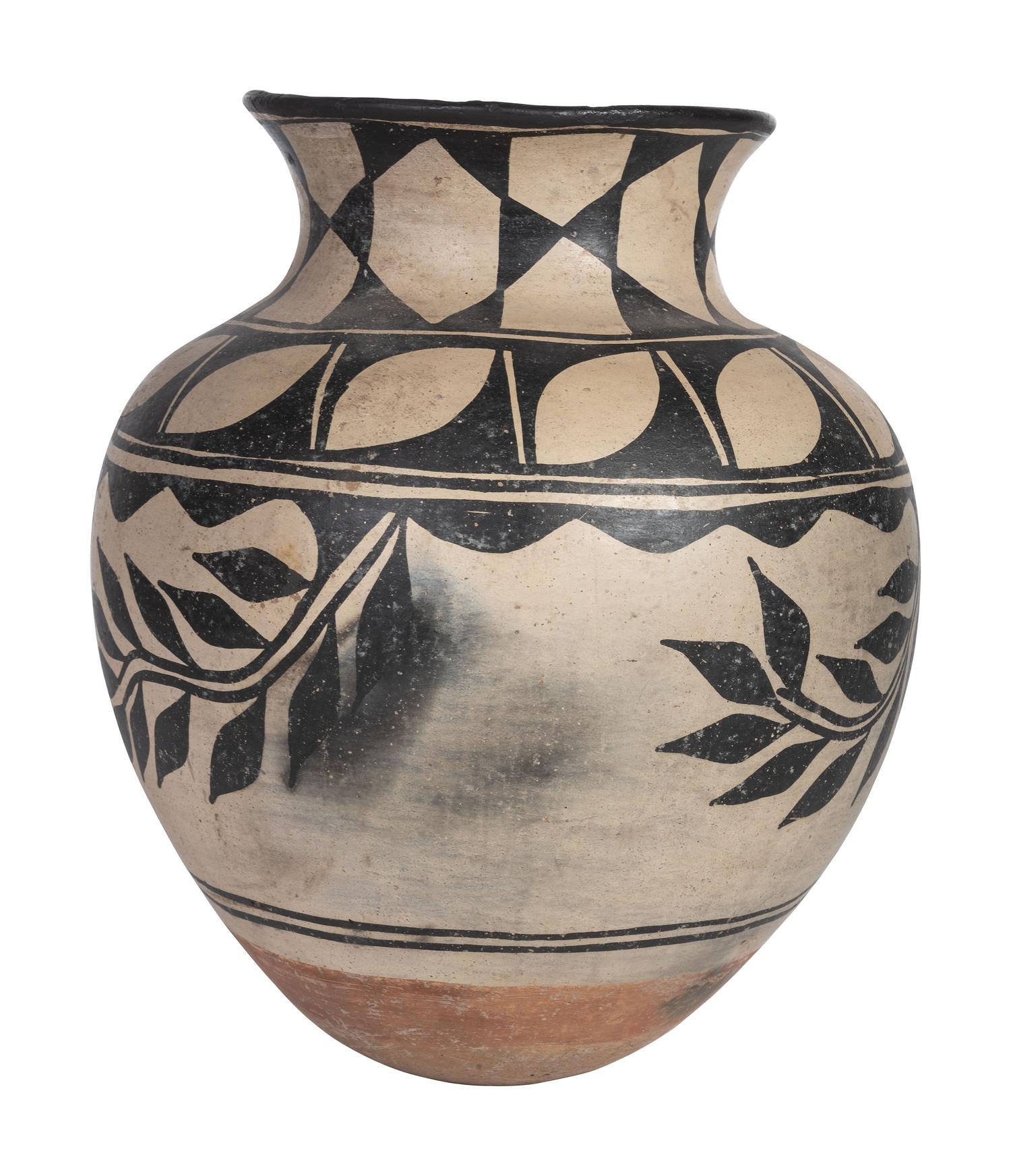 Kewa Pottery Jar