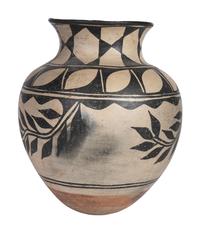 Kewa Pottery Jar