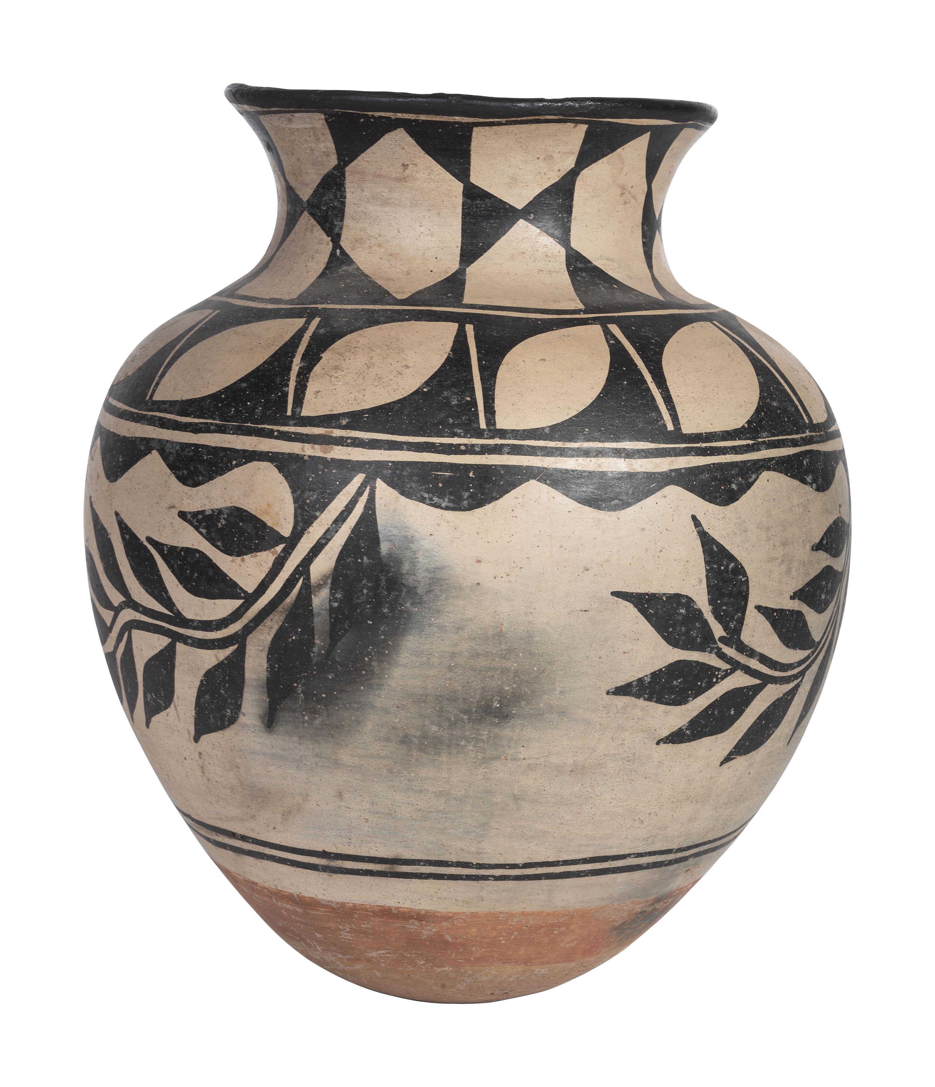 Kewa Pottery Jar