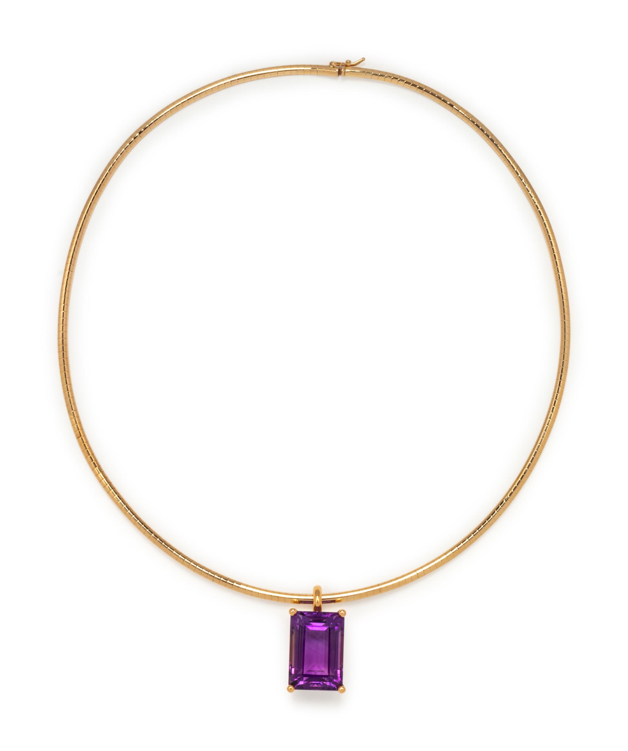 YELLOW GOLD AND AMETHYST PENDANT/ NECKLACE