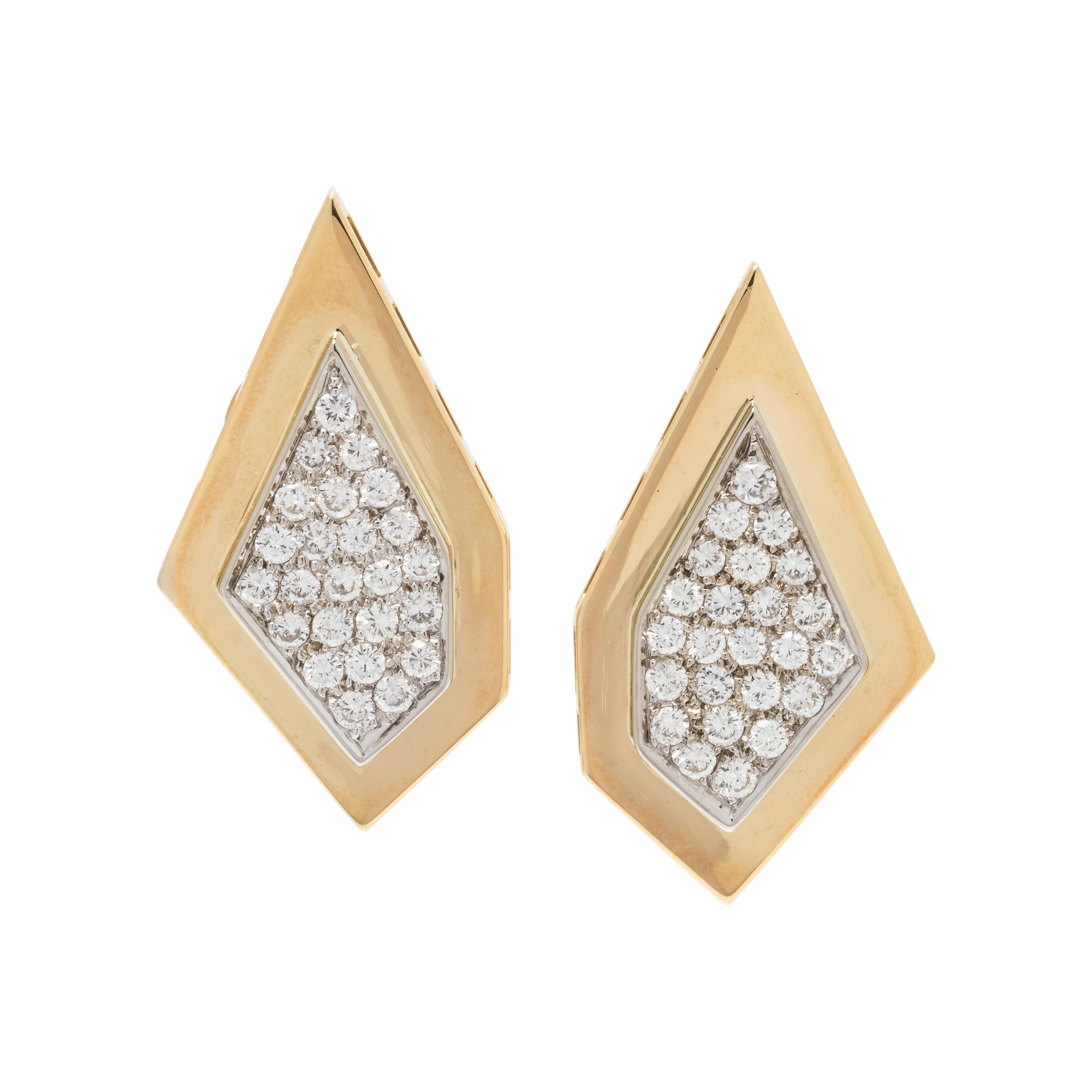 YELLOW GOLD AND DIAMOND EARCLIPS