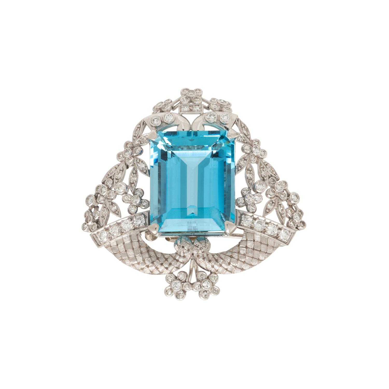 AQUAMARINE AND DIAMOND BROOCH