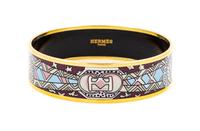 An Hermès Mauve Enamel 70mm Bangle, 2.75" diameter, .75" W.
