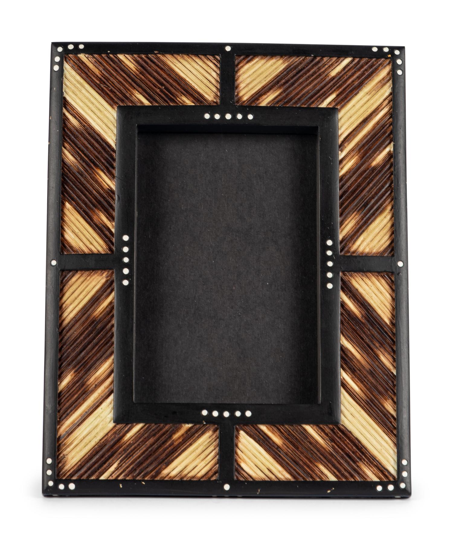 An Anglo-Indian Quill Picture Frame