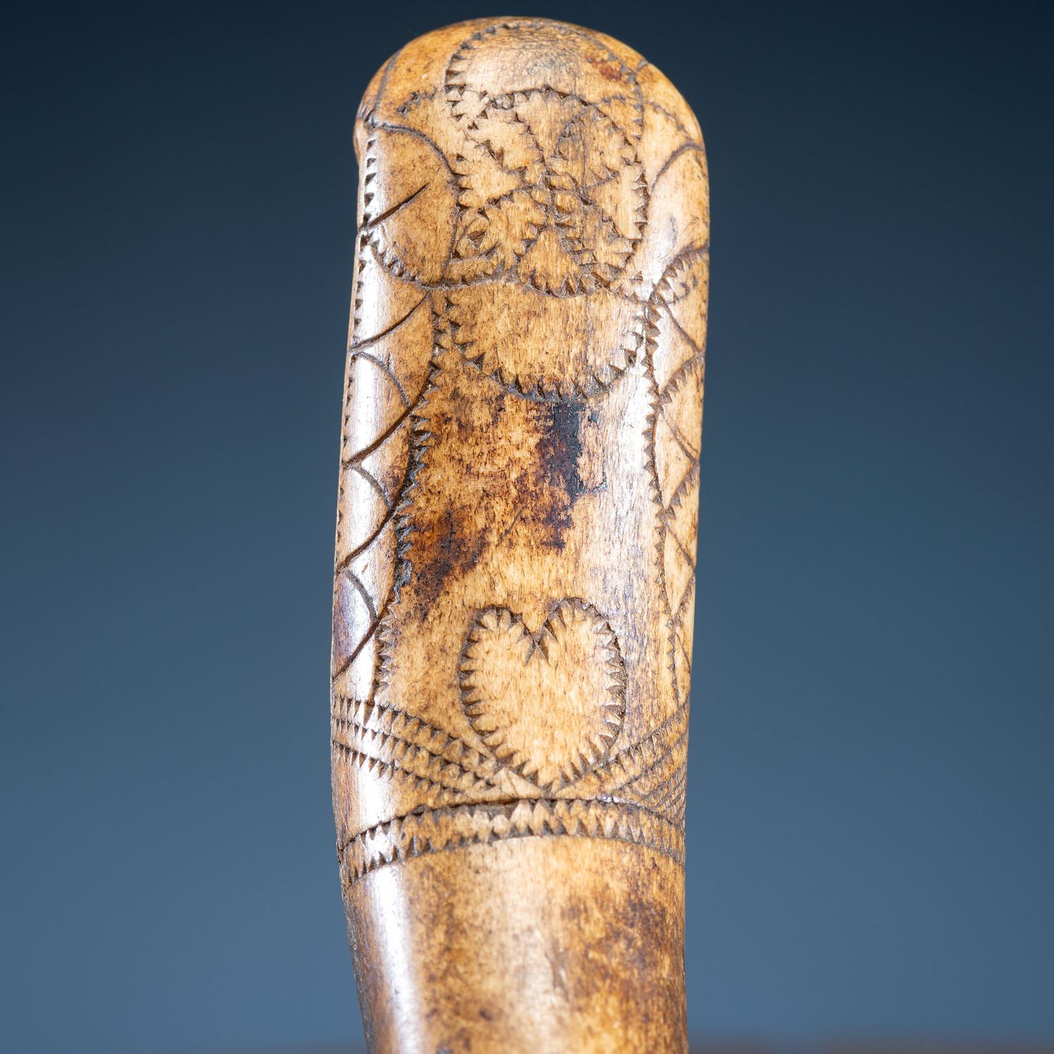 Eastern Woodlands Decorated Antler Crooked Knife