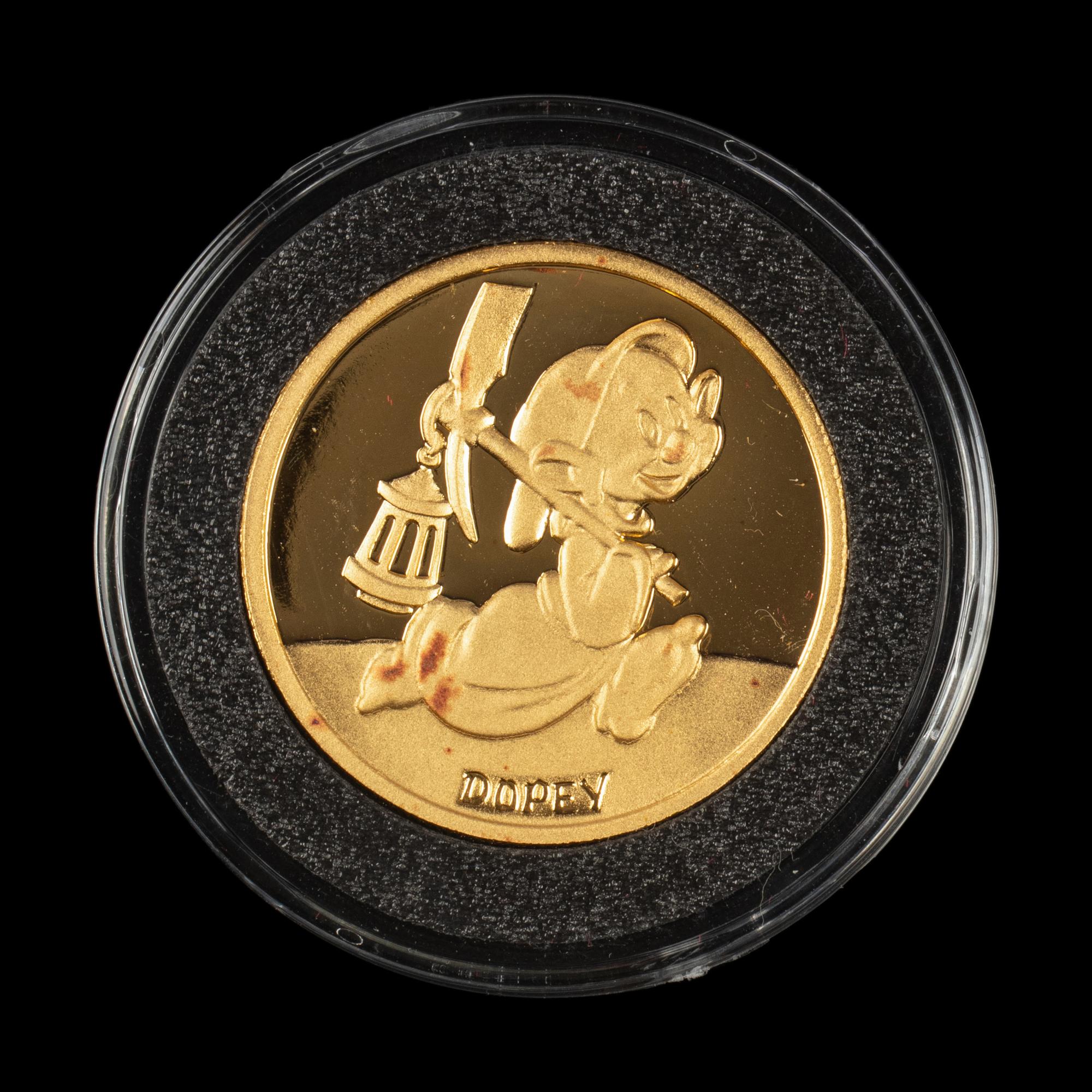 [PRIVATE ISSUE] A 1987 Rarities Mint Issued Snow White and the Seven Dwarves: Dopey 1 Troy oz. Commemorative Round