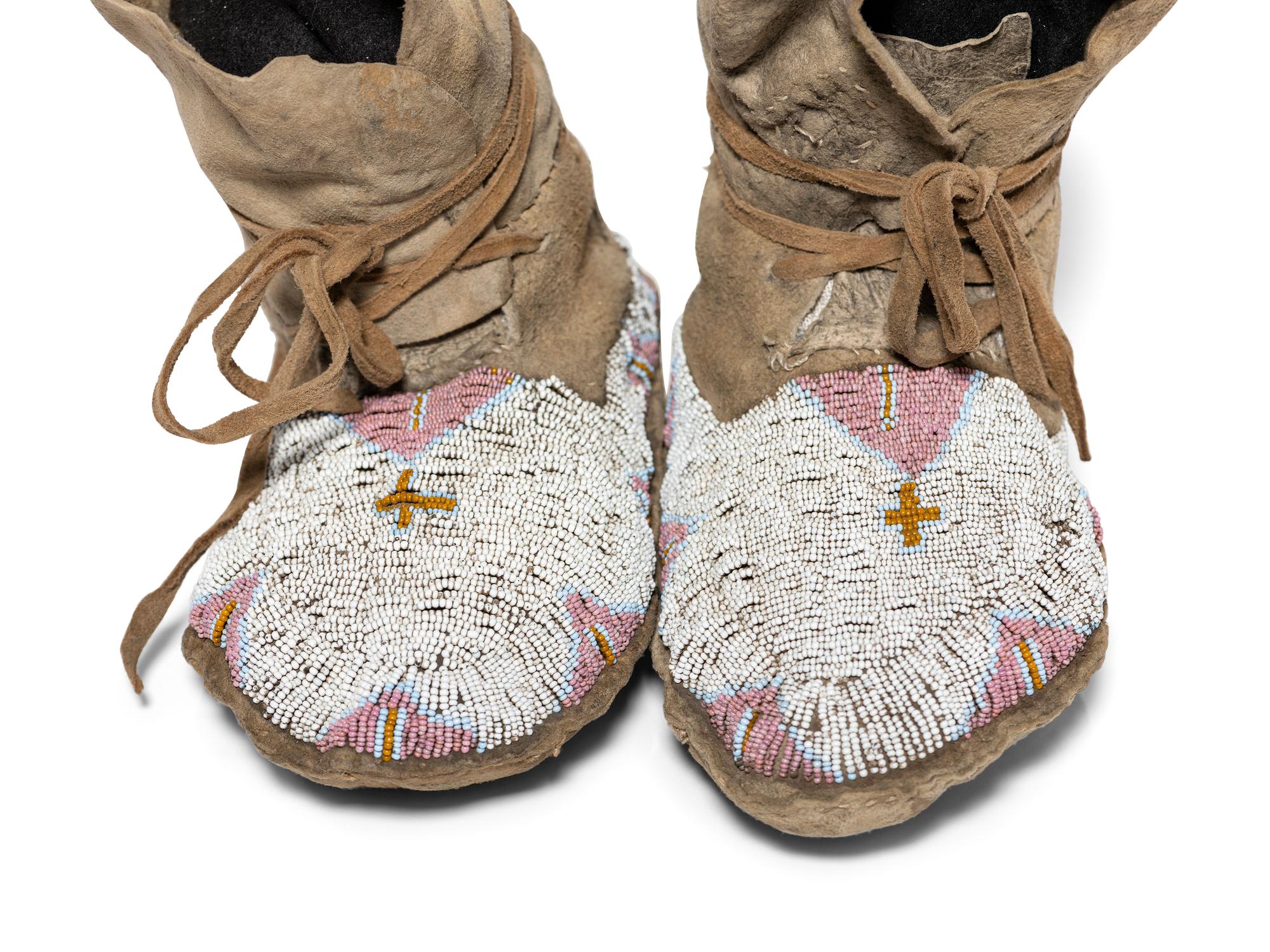 Northern Plains Beaded Hide High Top Moccasins, with Church