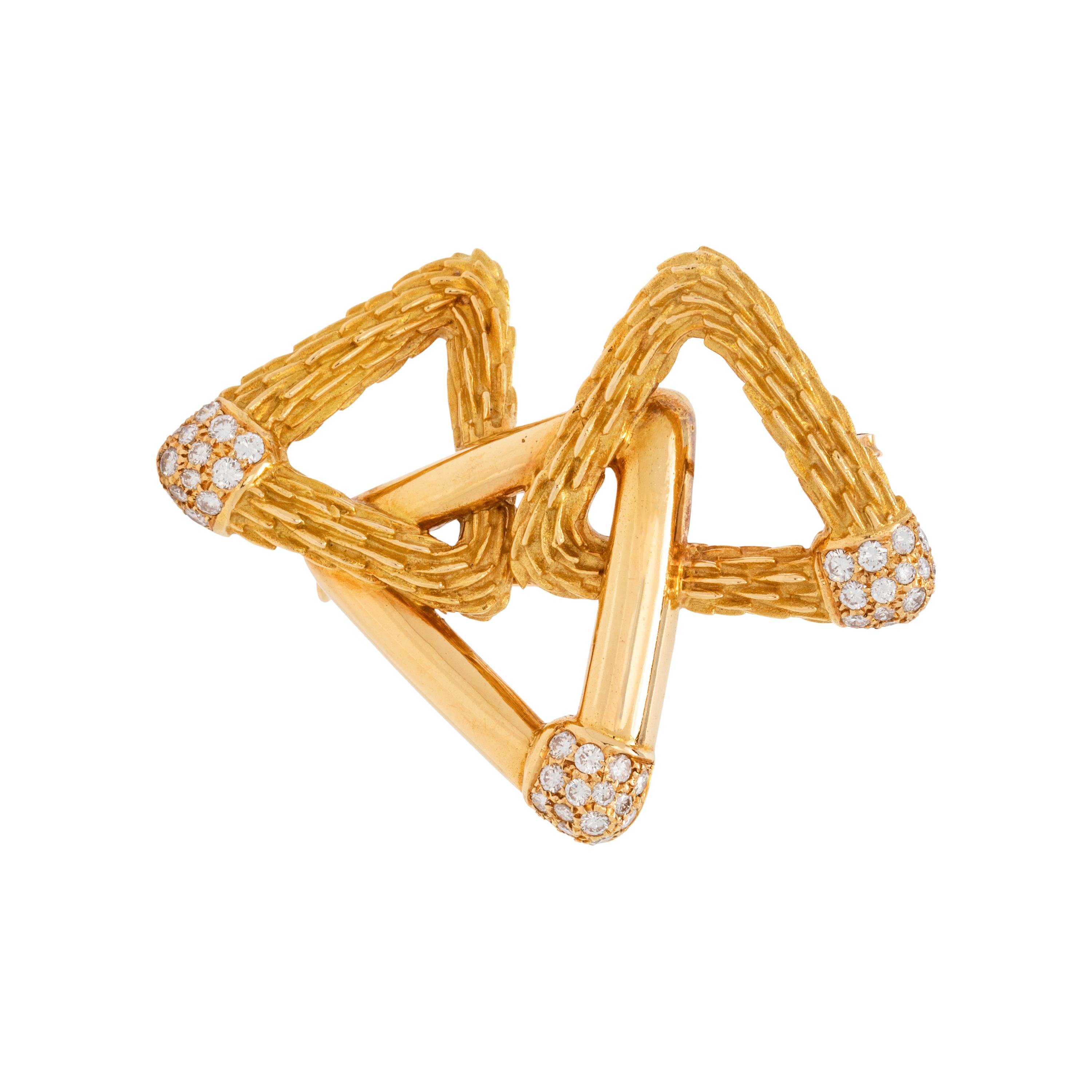 BOUCHERON, YELLOW GOLD AND DIAMOND BROOCH