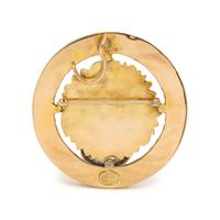 LA TRIOMPHE, YELLOW GOLD, DIAMOND AND EMERALD LION DOORKNOCKER PENDANT/BROOCH