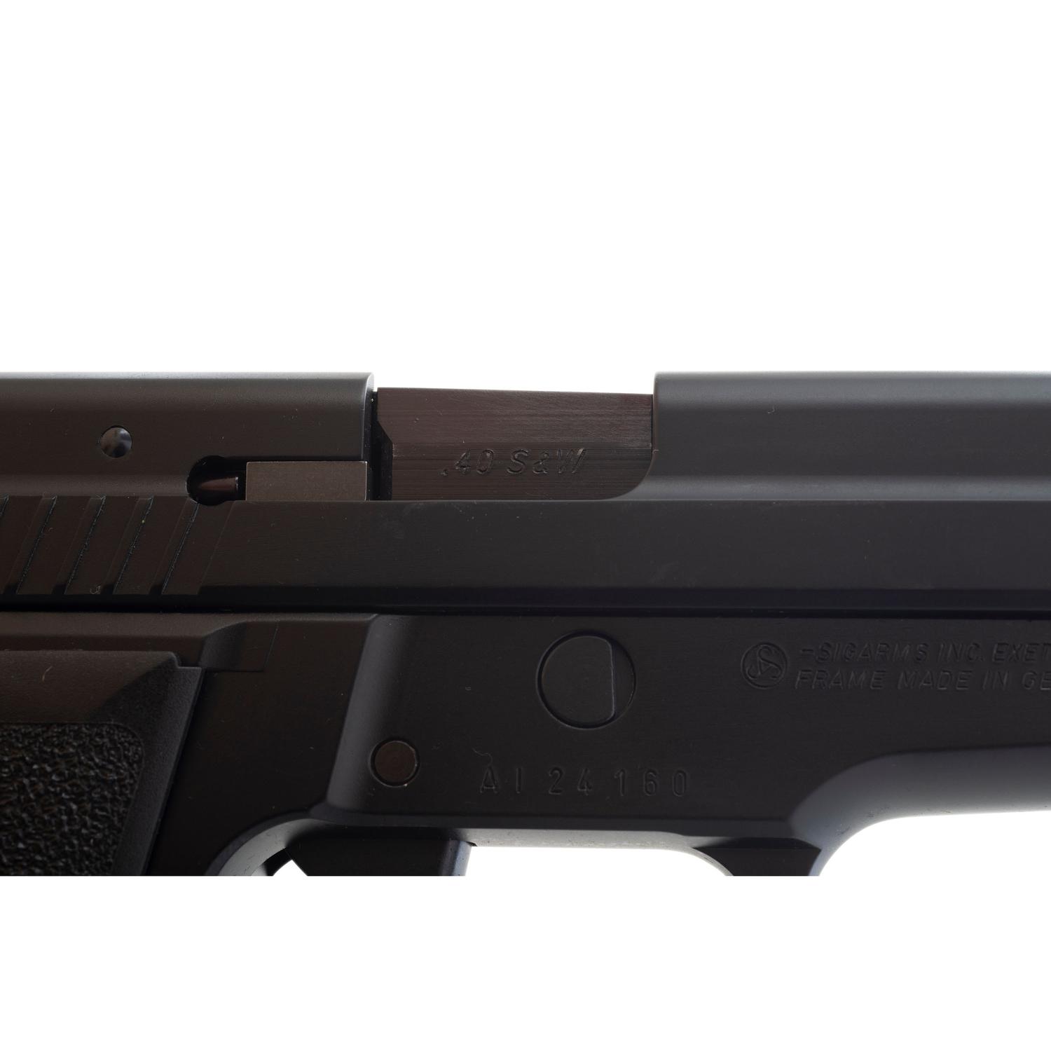*Sig Sauer P229 with .40 S&W and .357 Sig Barrels in Box with Accessories