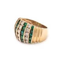 DIAMOND AND EMERALD RING
