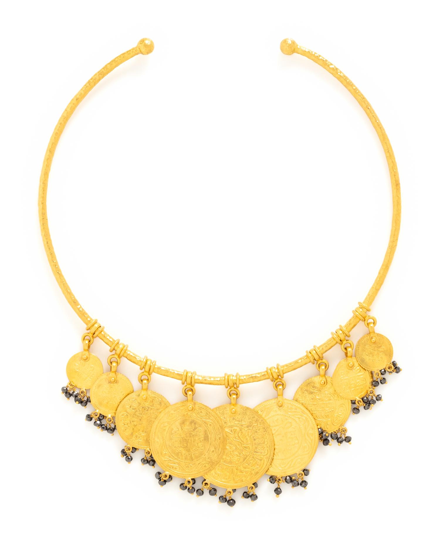 YELLOW GOLD AND BLACK DIAMOND COLLAR NECKLACE
