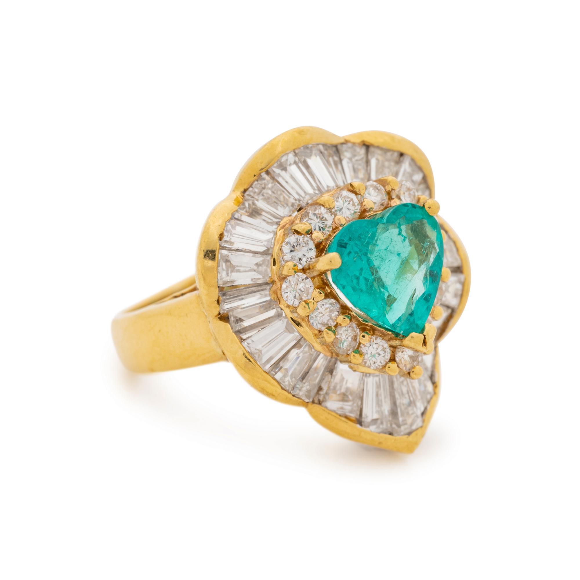 EMERALD AND DIAMOND RING