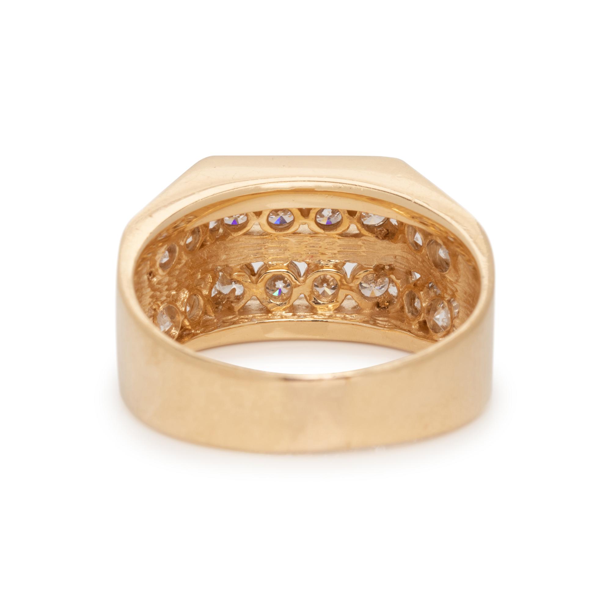 YELLOW GOLD AND DIAMOND RING