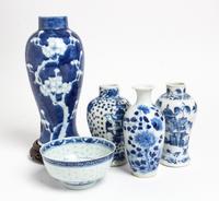 Five Chinese Blue and White Porcelain Articles Height of tallest 9 inches.