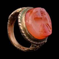 A Graeco-Persian Agate Ringstone with a Dog