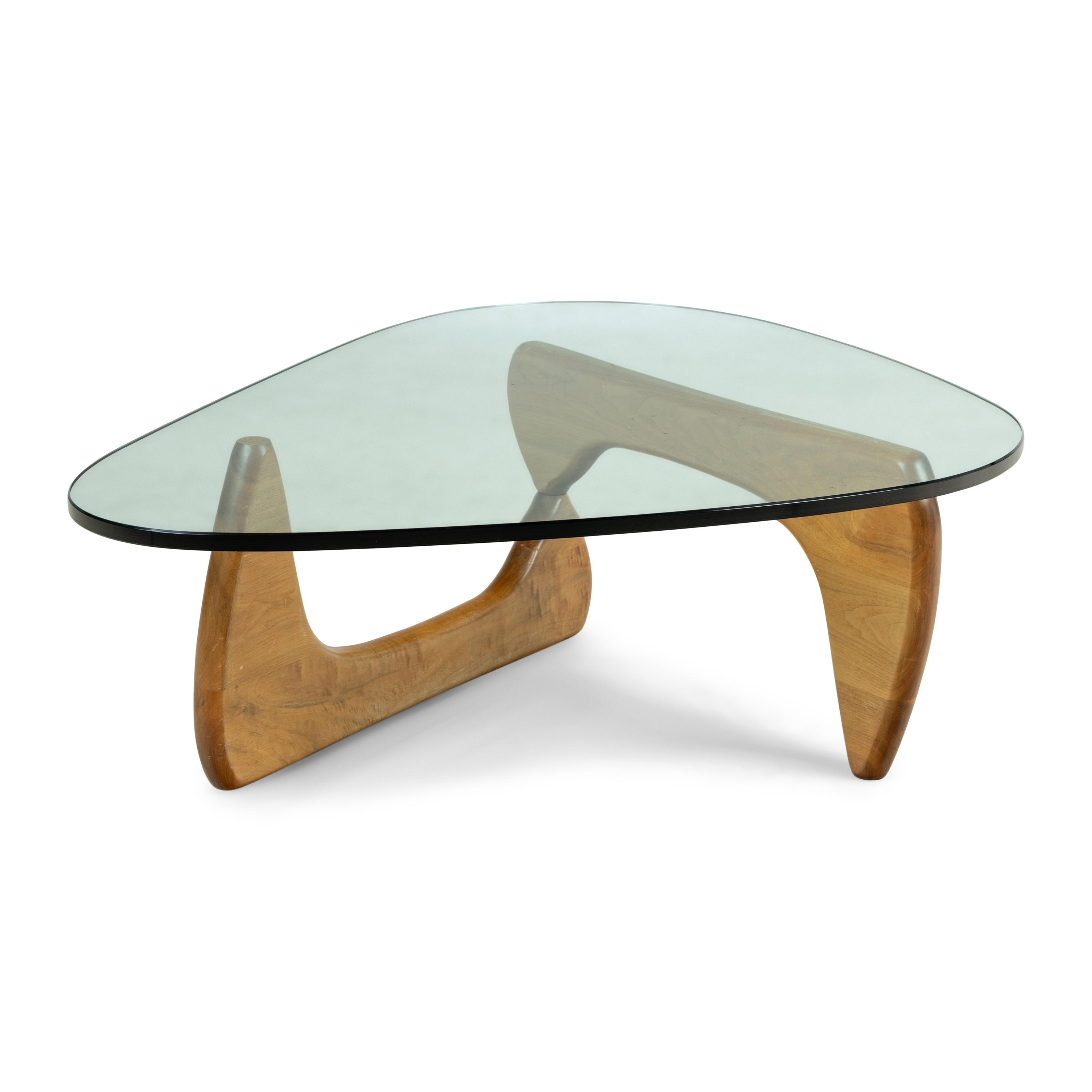 Isamu Noguchi (American, 1904-1988) — Coffee table