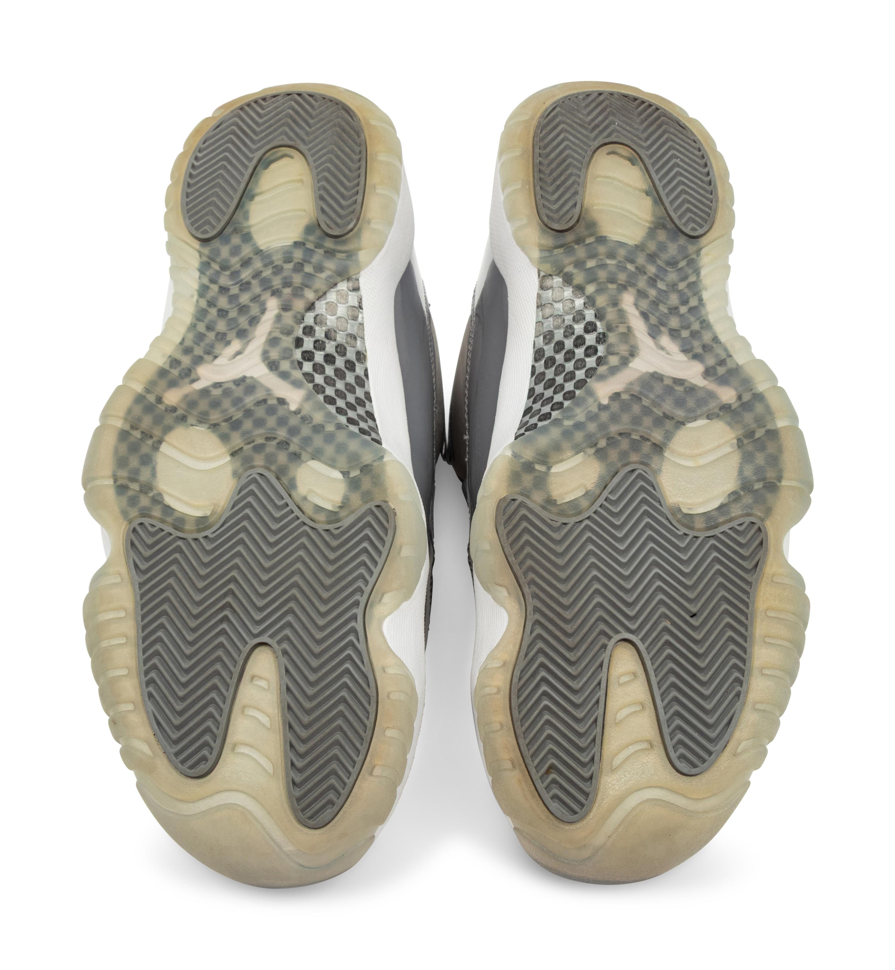 Jordan 11 Retro Low Cool Grey