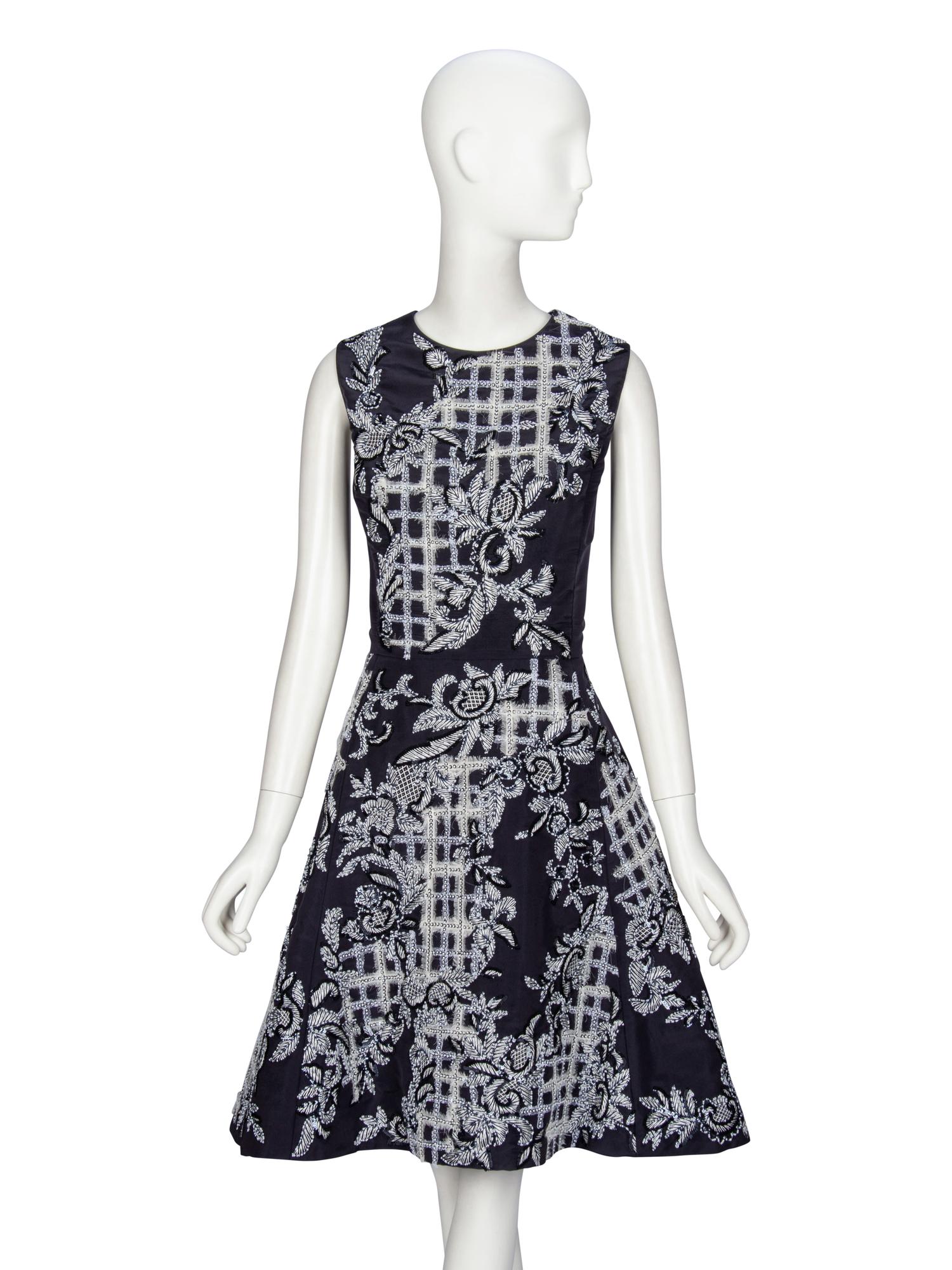Oscar de la Renta, Lace-Embellished Cocktail Dress