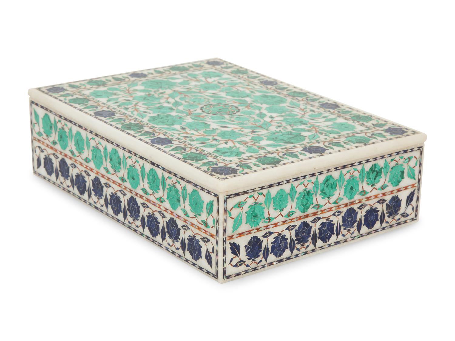 An Indian Malachite and Lapis Lazuli Inlaid Alabaster Box