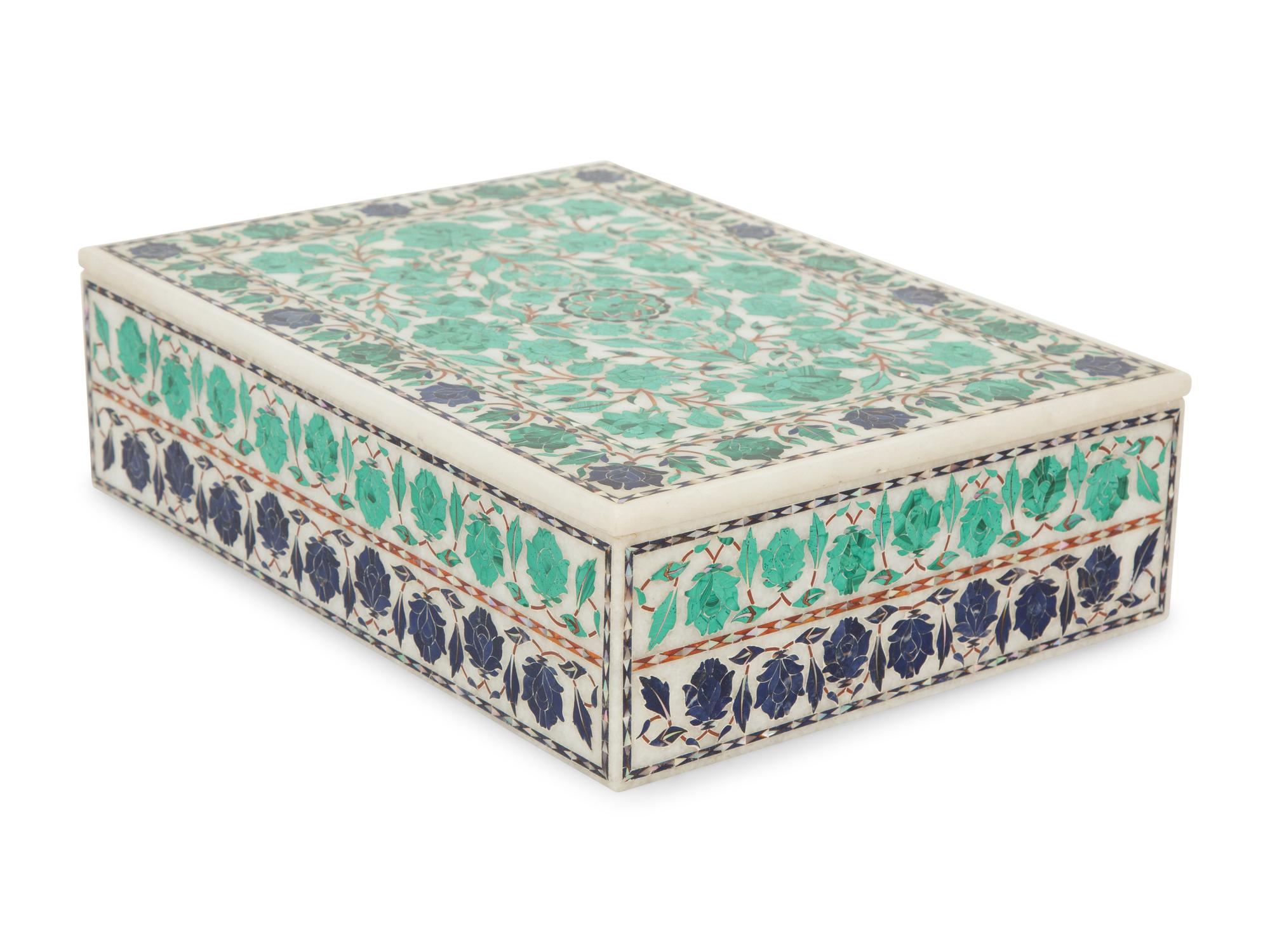 An Indian Malachite and Lapis Lazuli Inlaid Alabaster Box