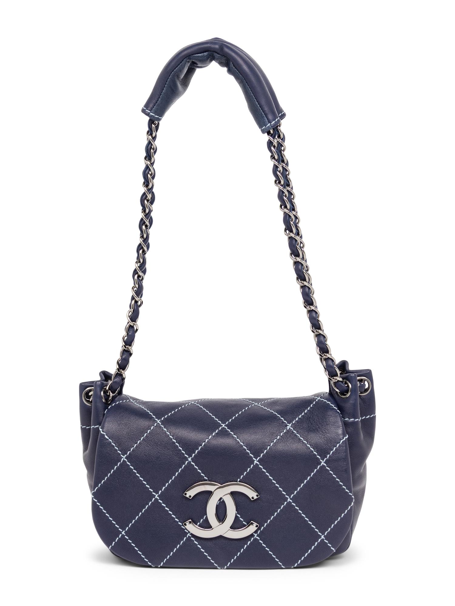 CHANEL, NAVY SURPIQUE SMALL FLAP BAG