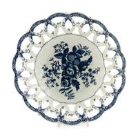 A Worcester Porcelain Basket
