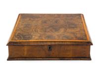A William and Mary Oysterwood Lace Box