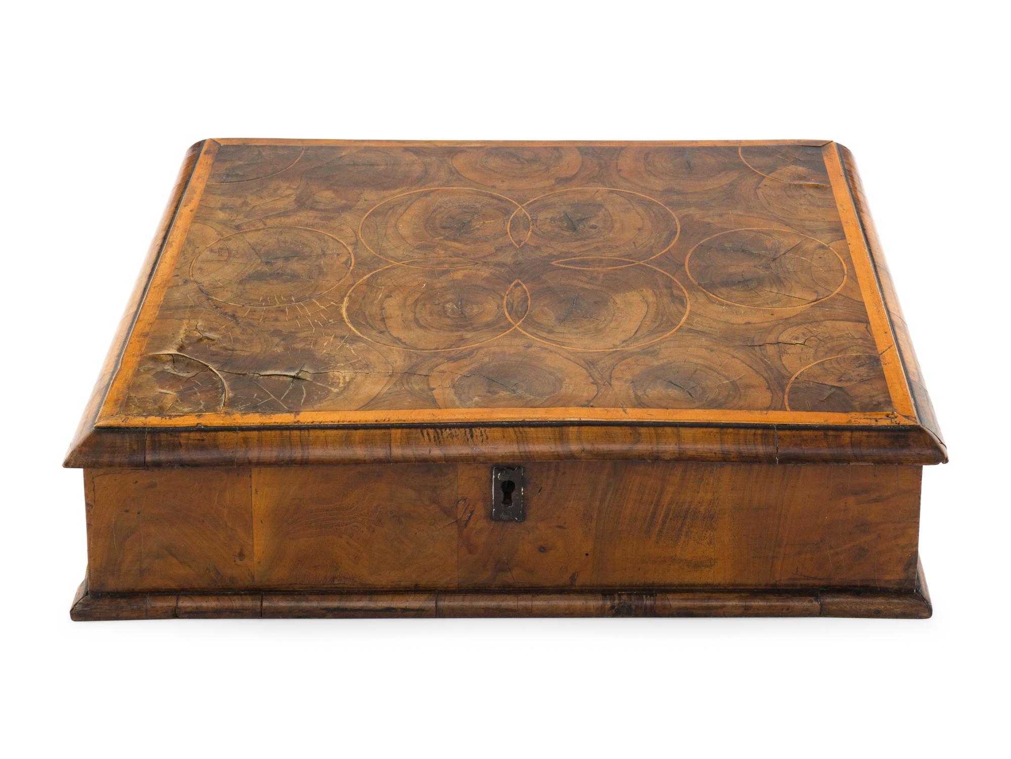 A William and Mary Oysterwood Lace Box