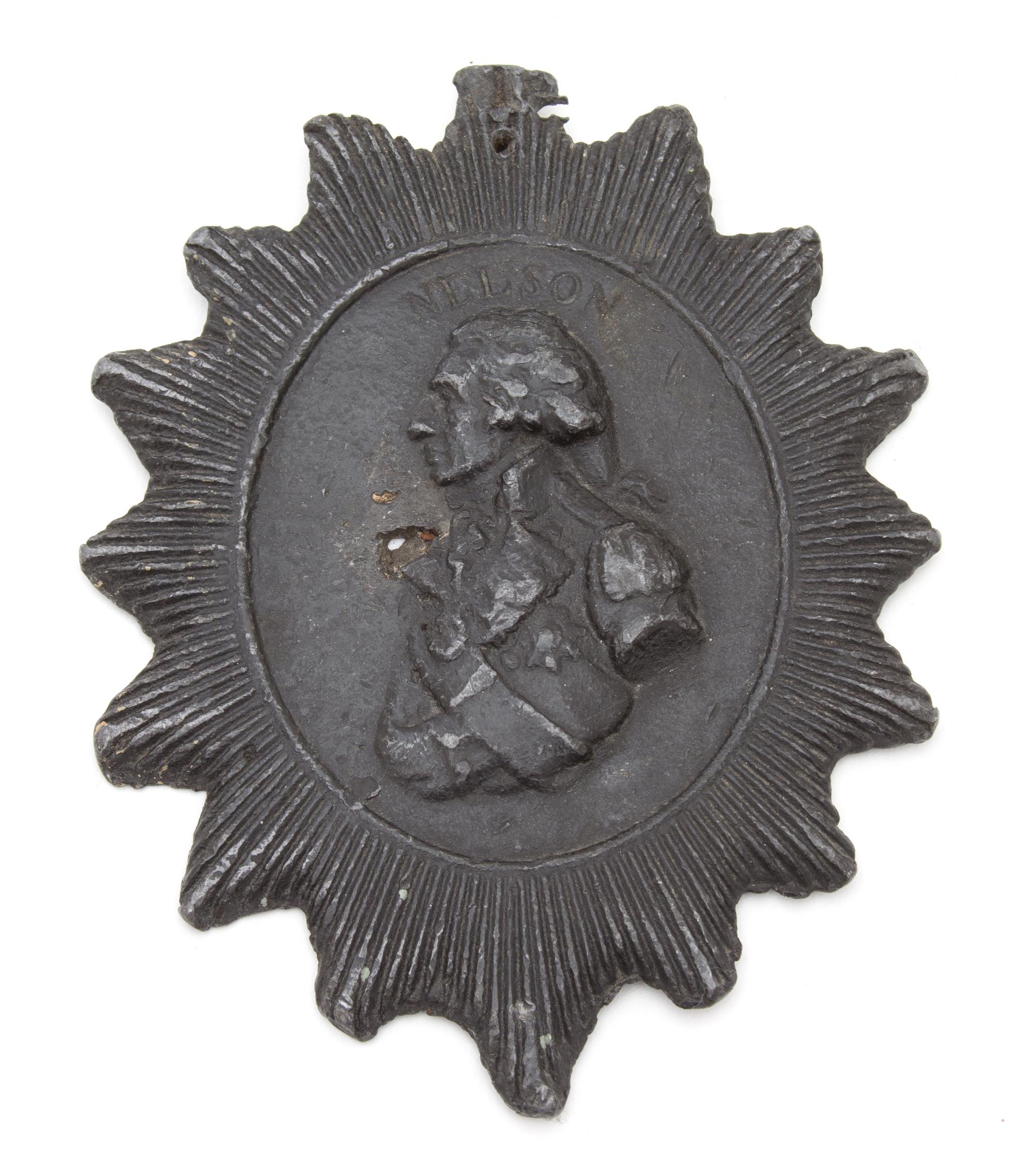 An English Cast Metal Medallion Depicting Admiral Lord Nelson Height 4 inches. — 19TH CENTURY