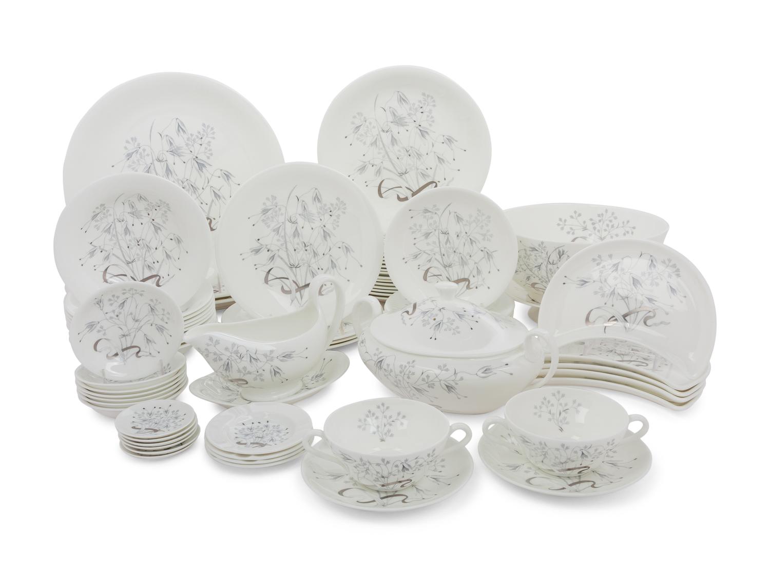 A Wedgwood Porcelain Dinner Service