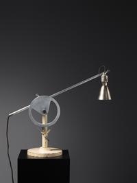 Articulating Table Lamp