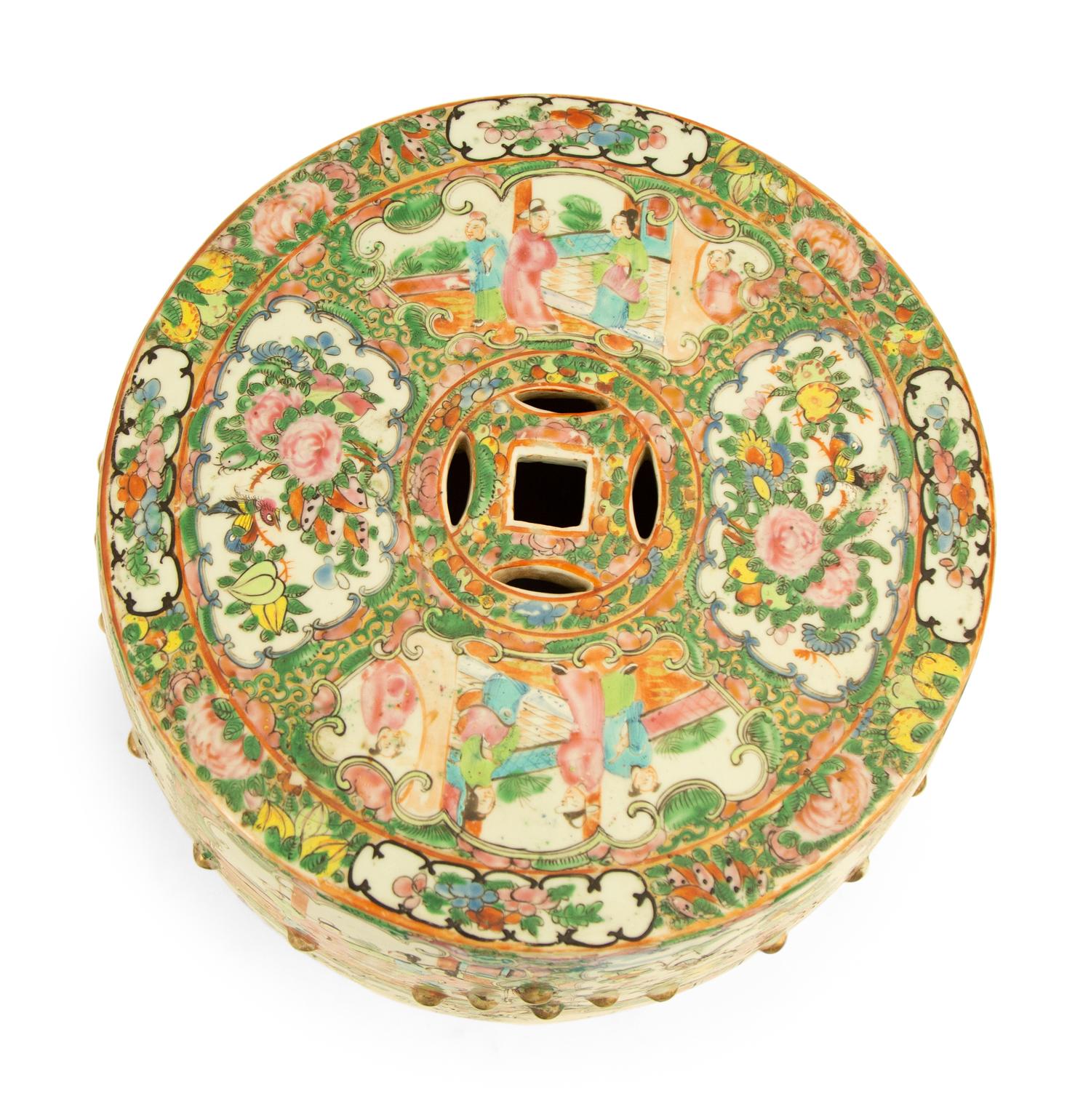 A Chinese Rose Medallion Porcelain Garden Seat
