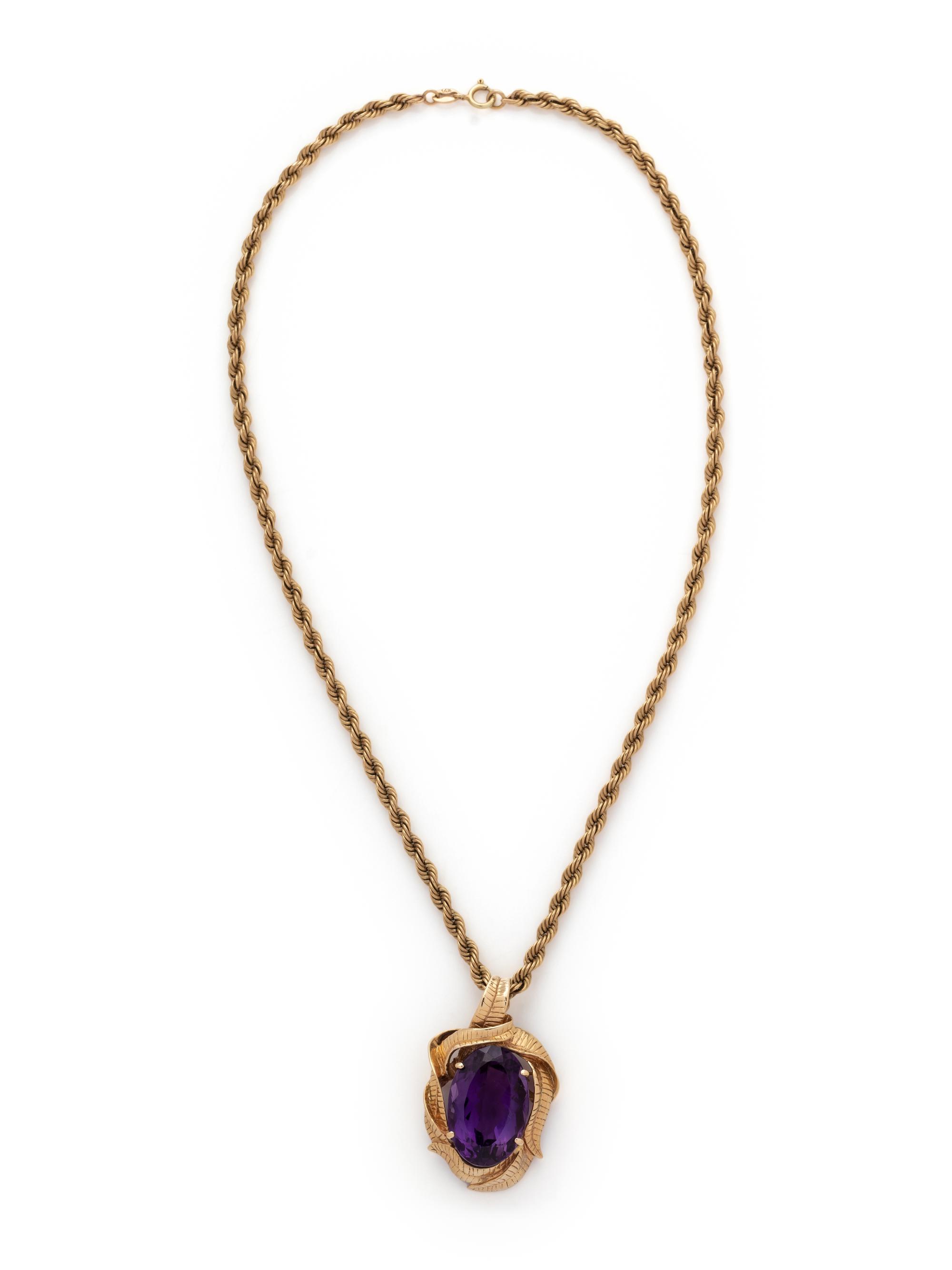 YELLOW GOLD AND AMETHYST PENDANT/BROOCH NECKLACE