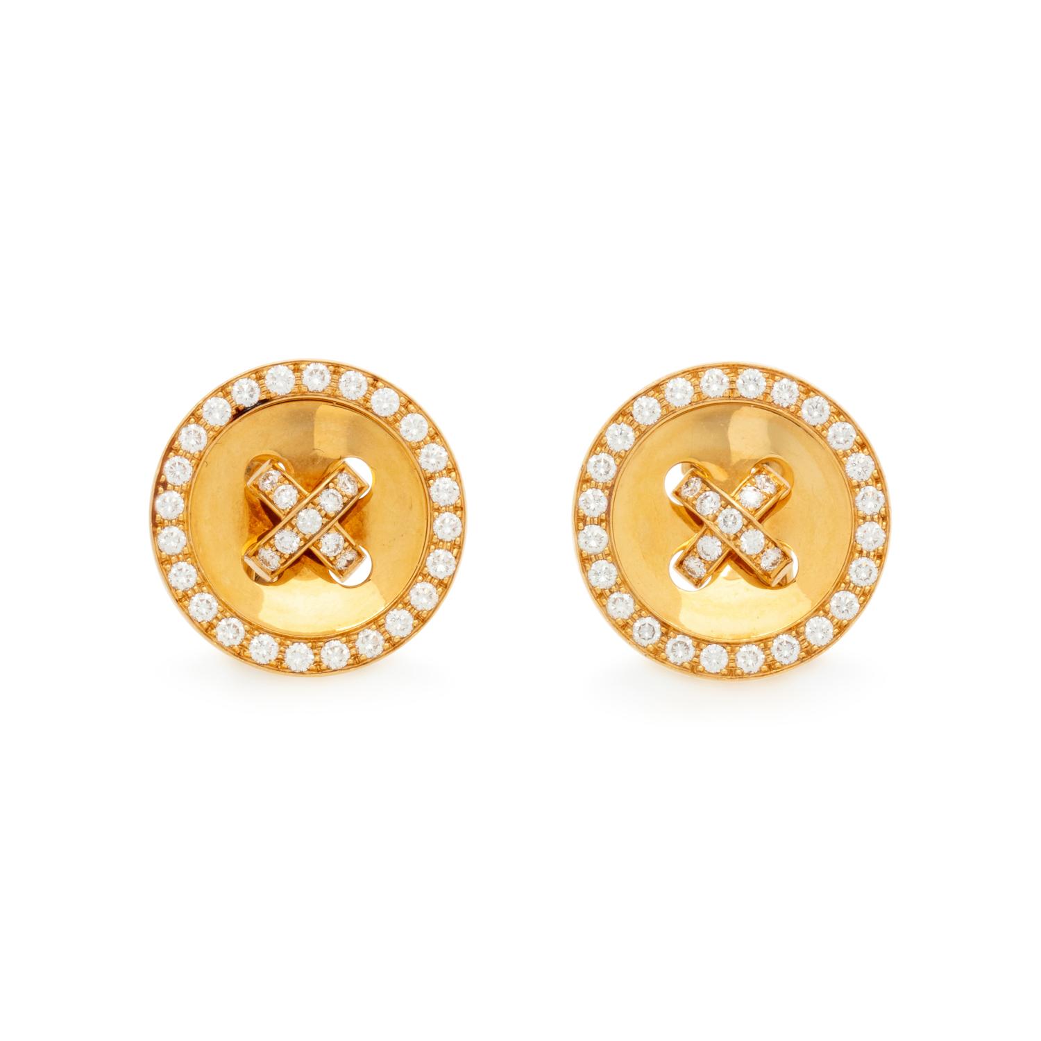 VAN CLEEF & ARPELS, DIAMOND AND YELLOW GOLD 'BOUTONNIERE' CLIP EARRINGS
