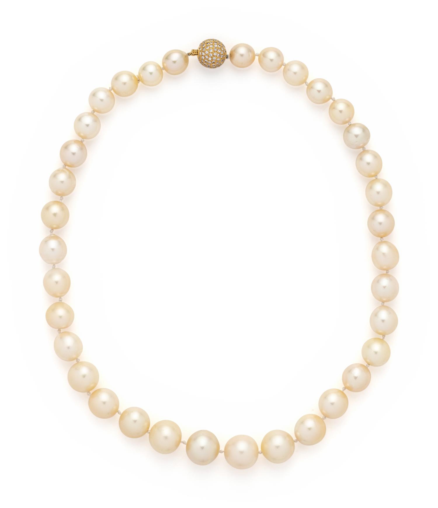 CULTURED PEARL AND DIAMOND NECKLACE