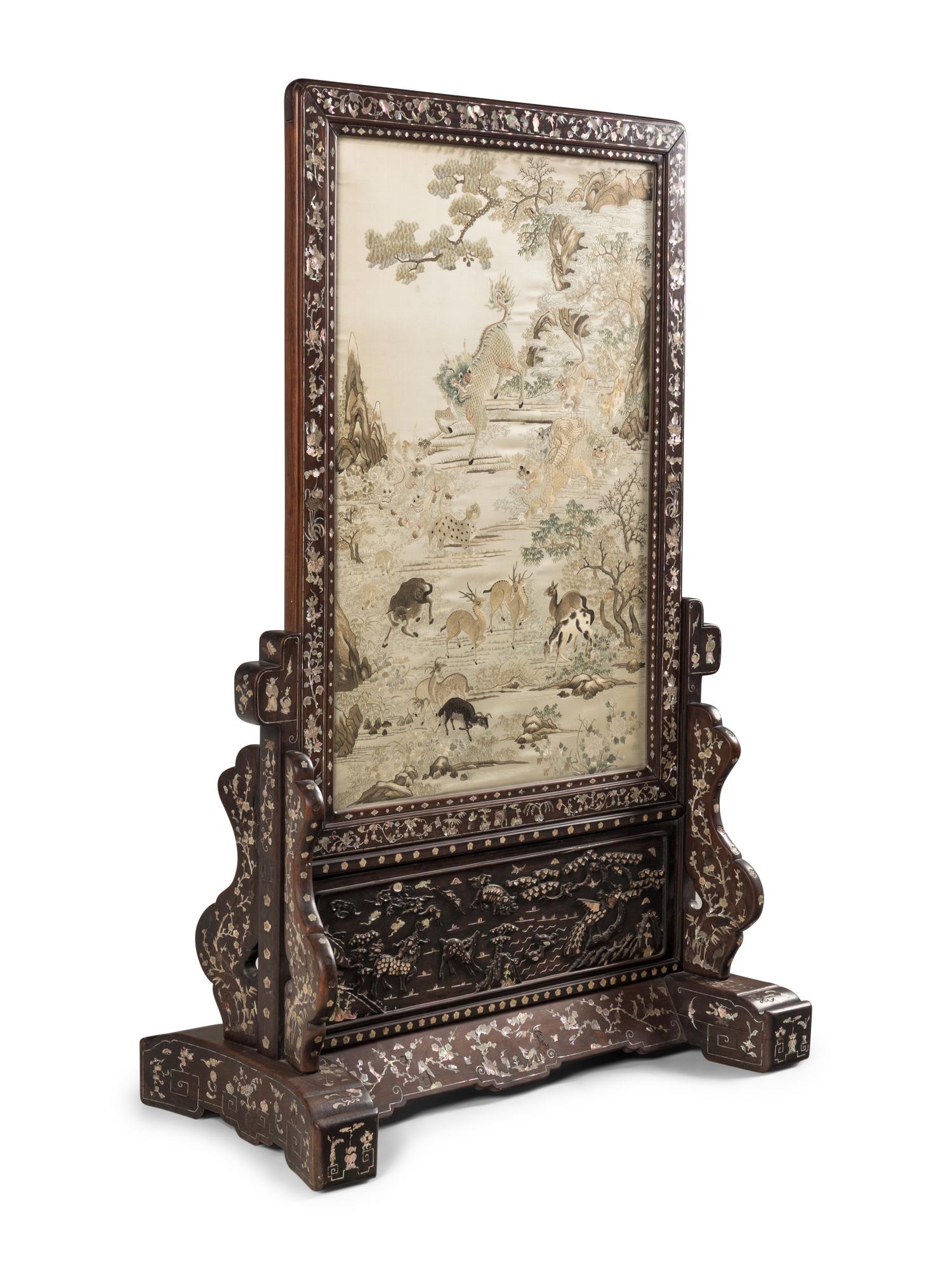 A Chinese Canton Style Embroidered Silk Floor Screen, Late 19th-Early 20th Century 晚清-民国 粤绣瑞獸圖紅木嵌螺鈿大座屏