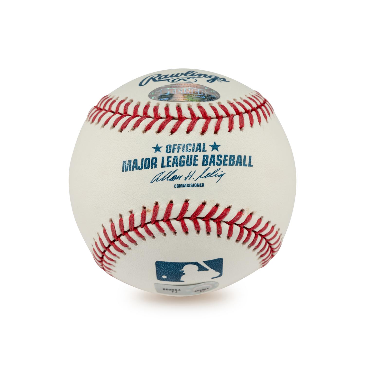 A Yadier Molina Single Signed Autograph Baseball (Steiner Hologram)