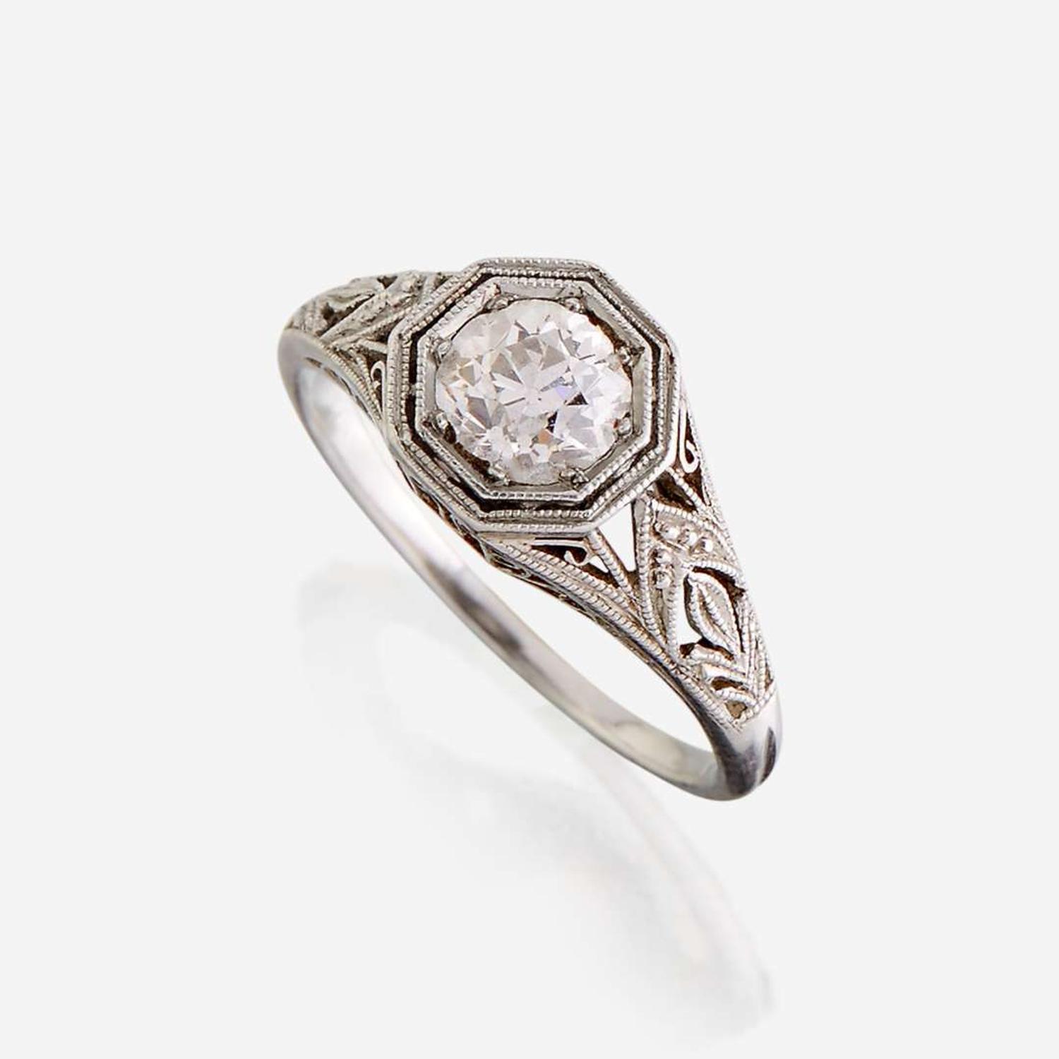 A diamond solitaire