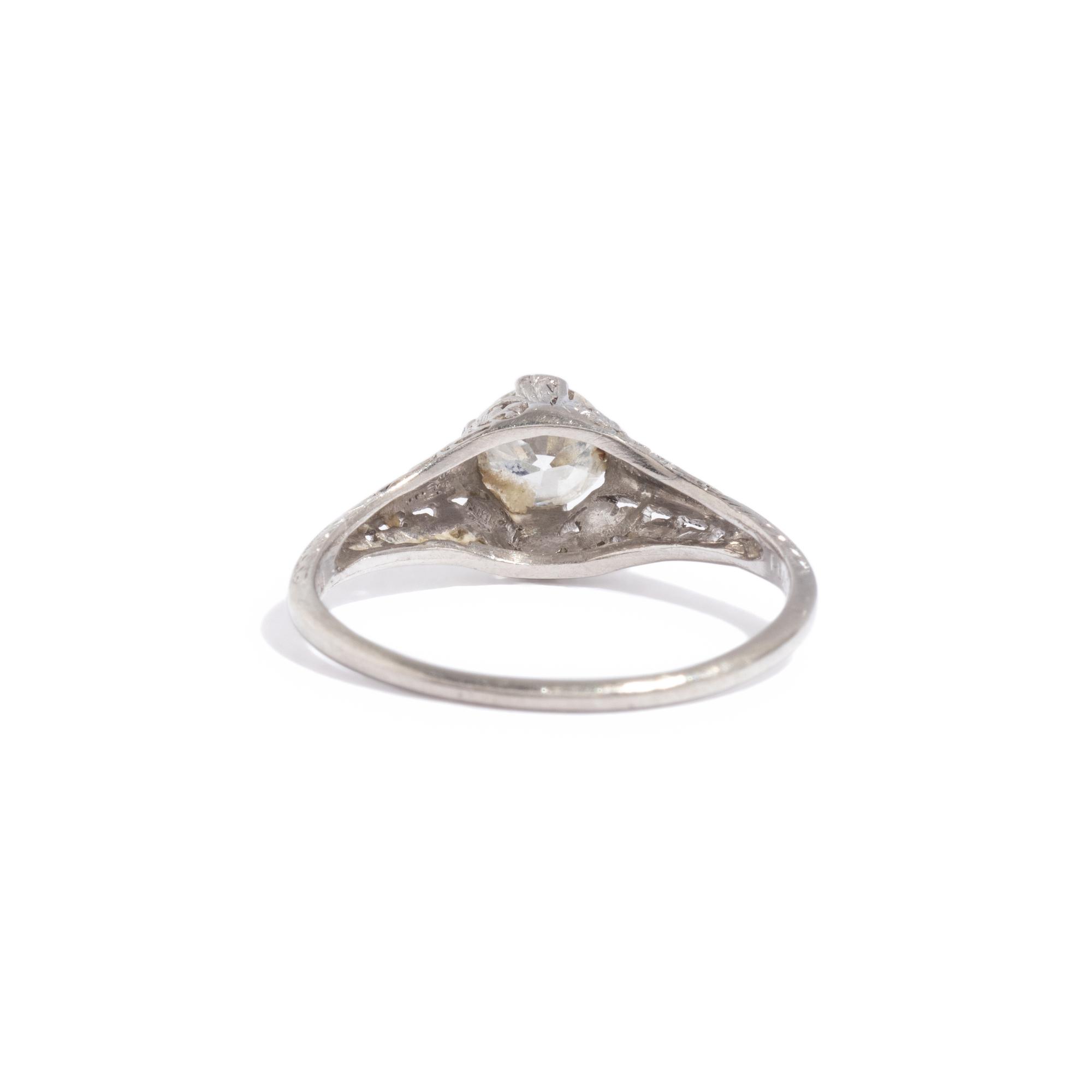 ANTIQUE, DIAMOND RING