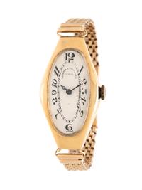 VACHERON CONSTANTIN, 18K YELLOW GOLD TONNEAU WATCH