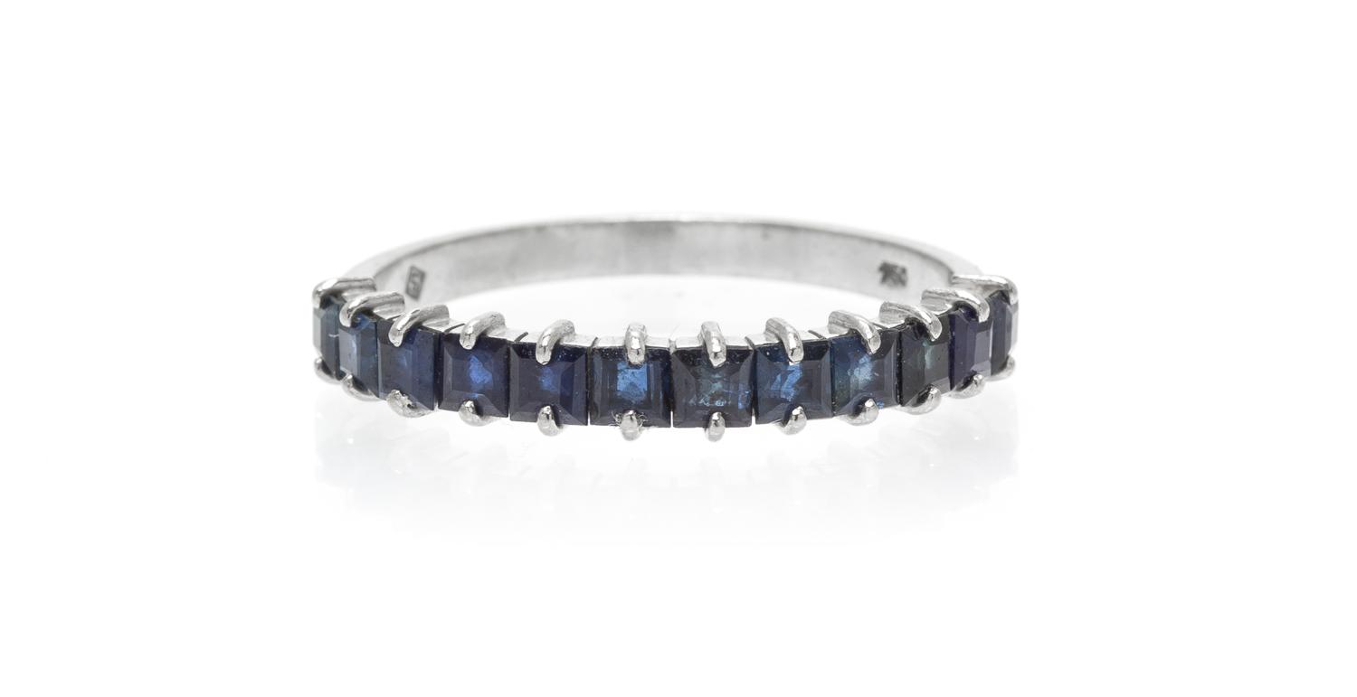 An 18 Karat White Gold and Sapphire Ring, H. Stern, 1.70 dwts.