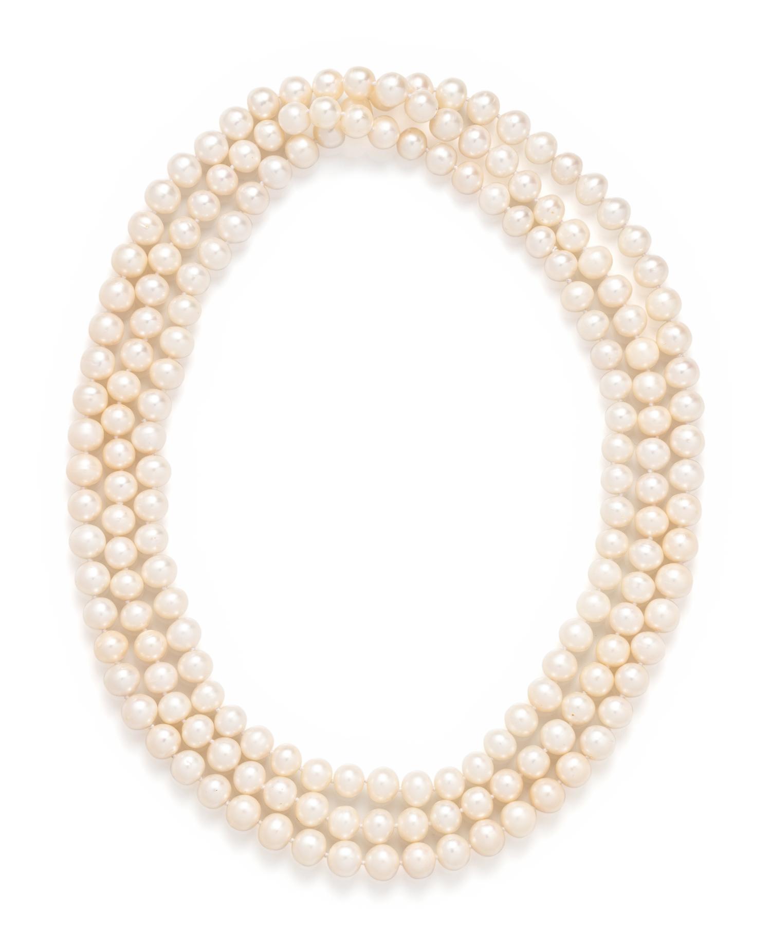 CULTURED PEARL NECKLACE