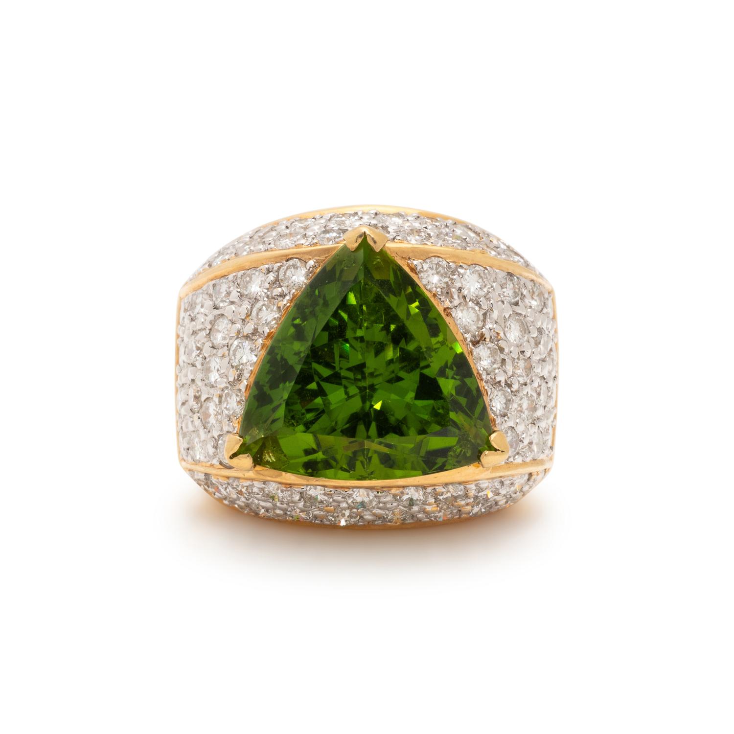 PERIDOT AND DIAMOND RING
