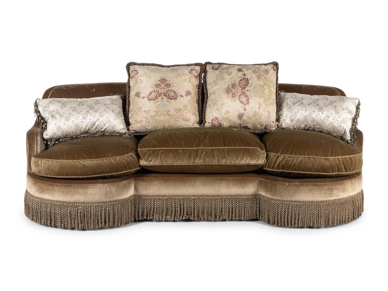 A Custom Velvet-Upholstered Reniform Sofa with Bullion Fringe